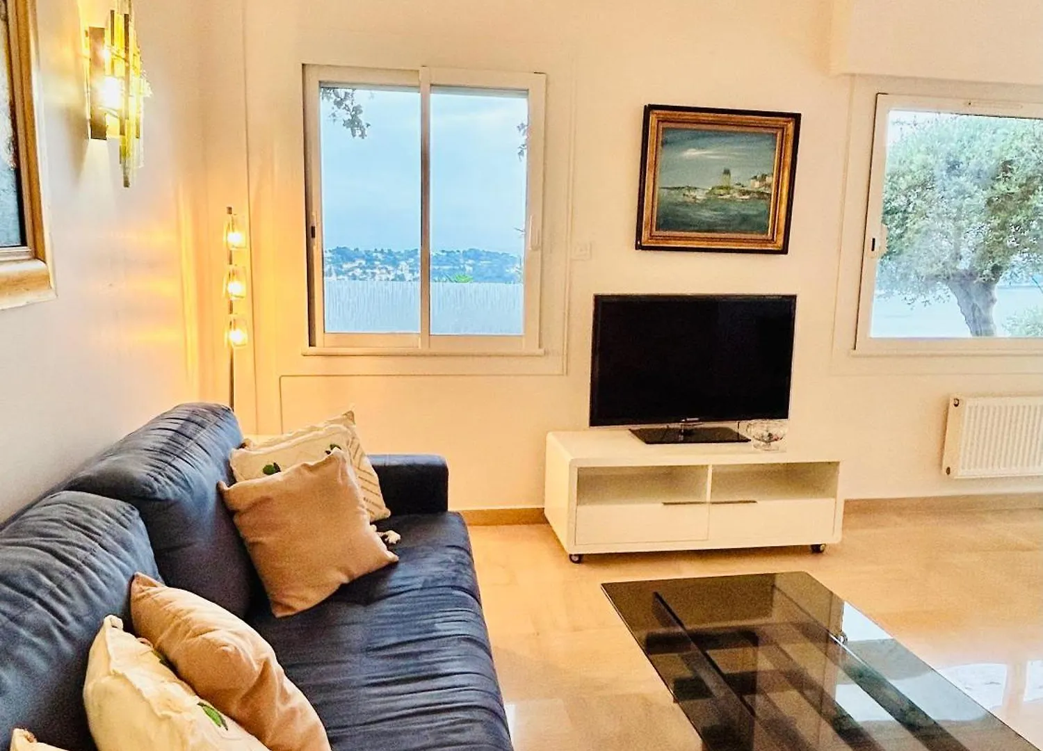 Golden Mornings, Sea, Garden, Breakfast & Free Parking Apartment Villefranche-sur-Mer France