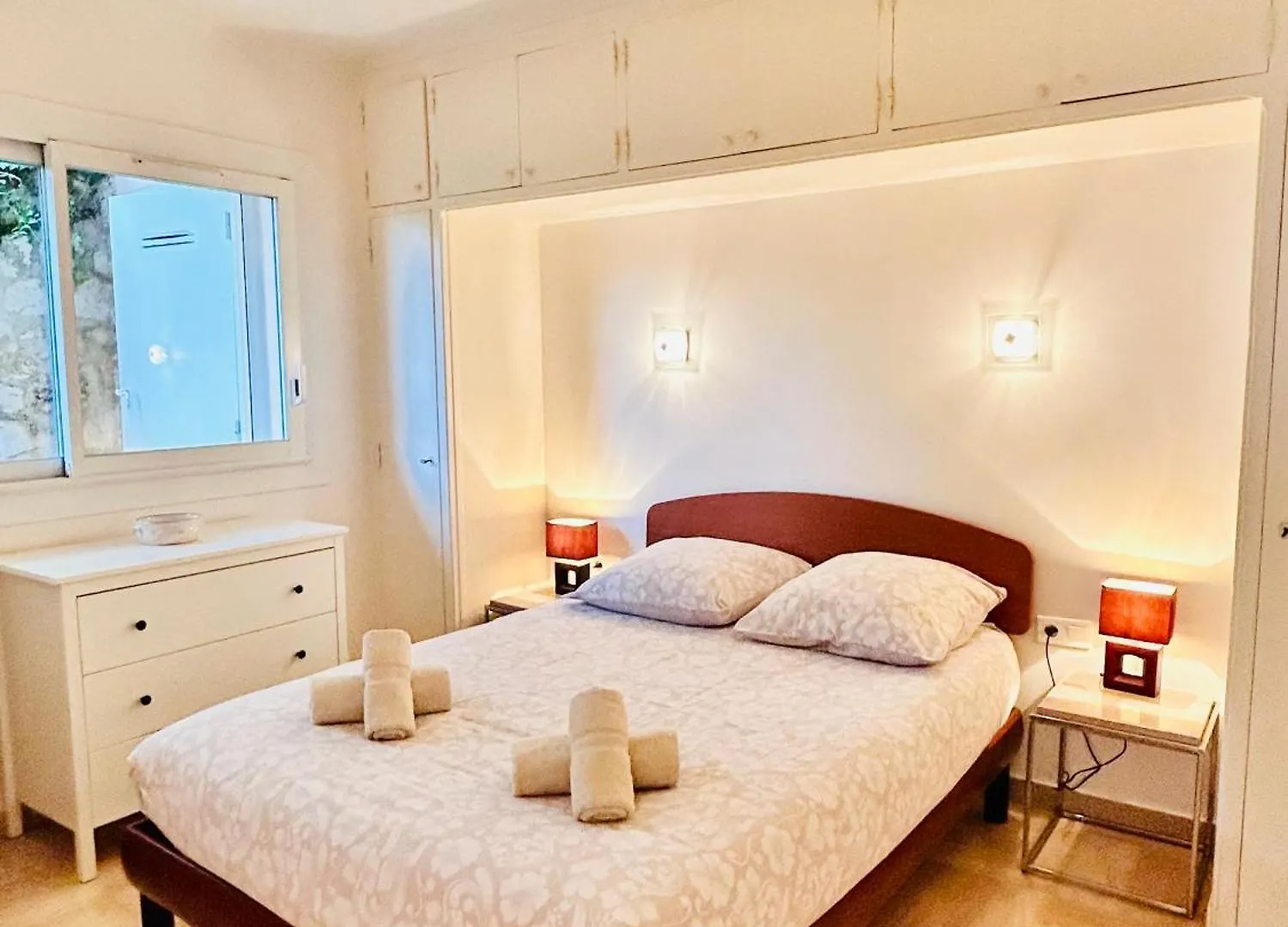 Golden Mornings, Sea, Garden, Breakfast & Free Parking Apartment Villefranche-sur-Mer